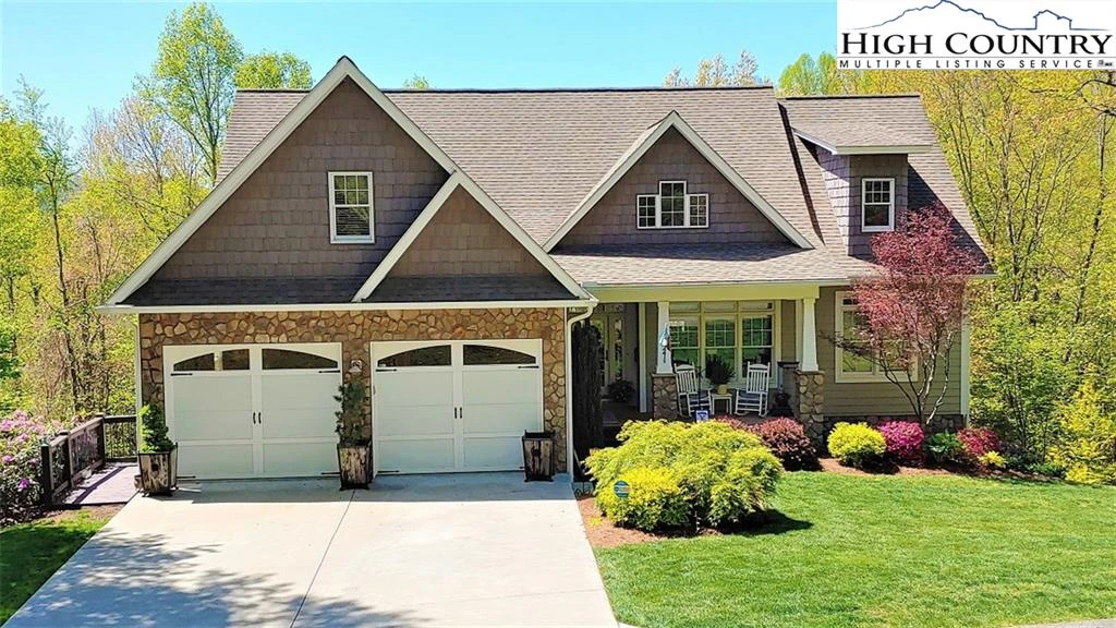 Image number 1 for the current listing