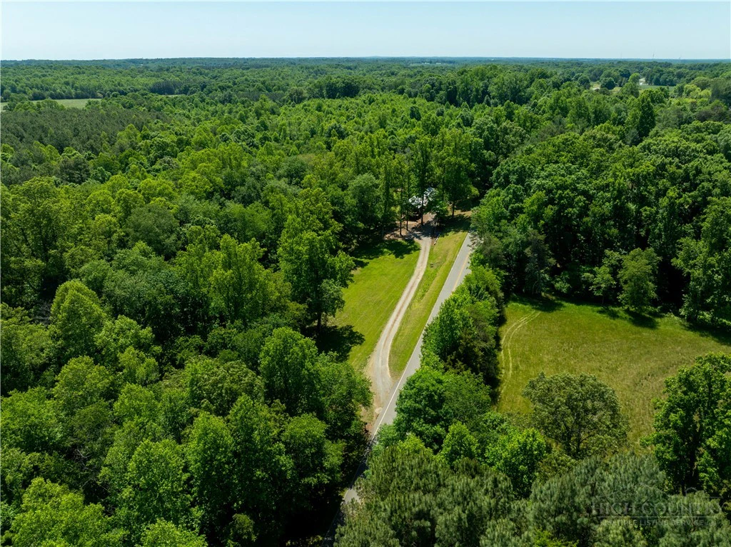 Image number 11 for the current listing