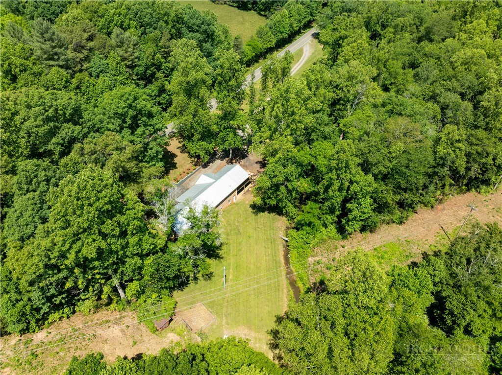 Image number 18 for the current listing