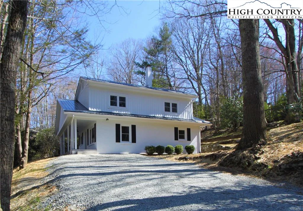 Image number 15 for the current listing