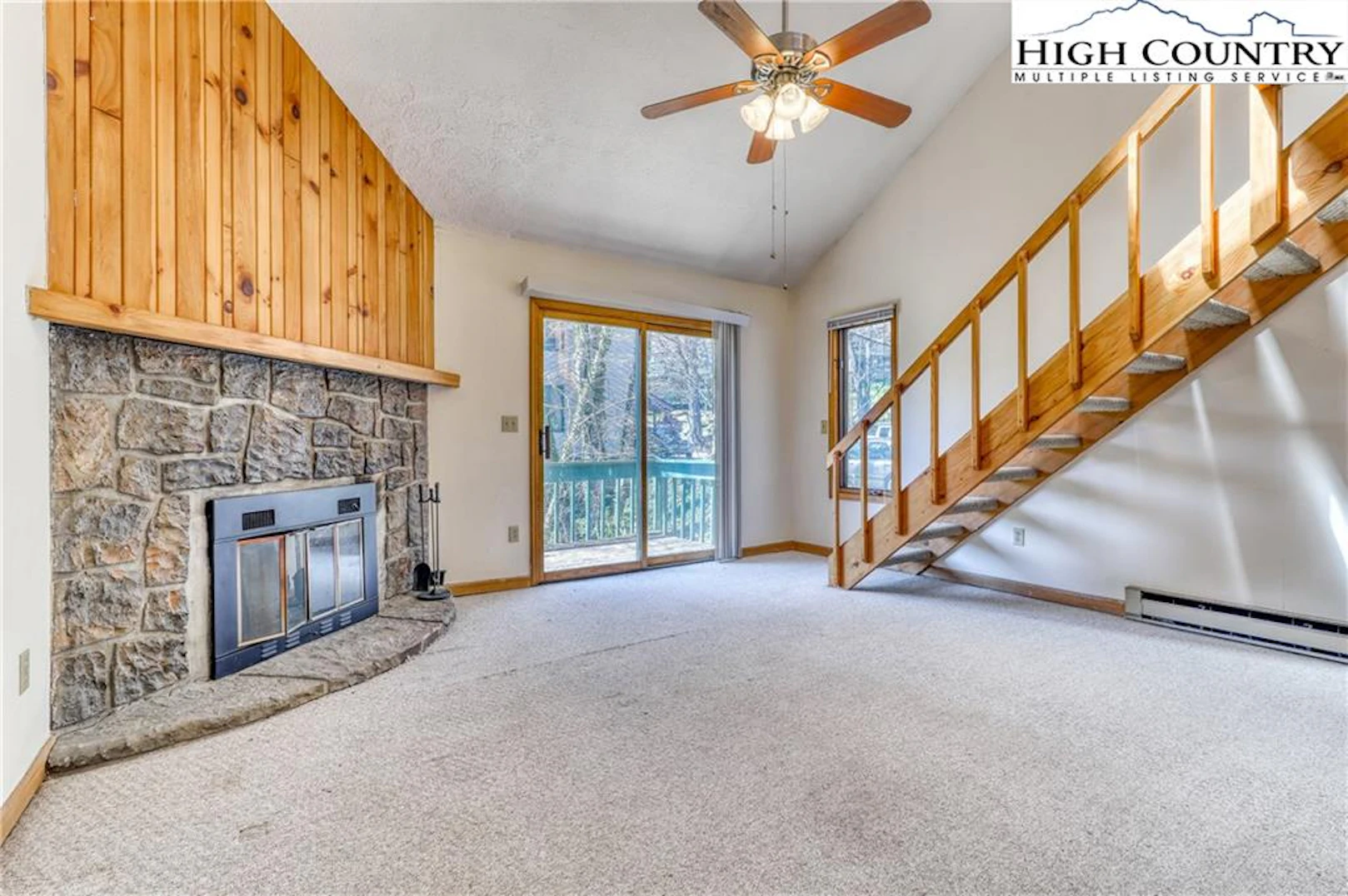 Image number 16 for the current listing