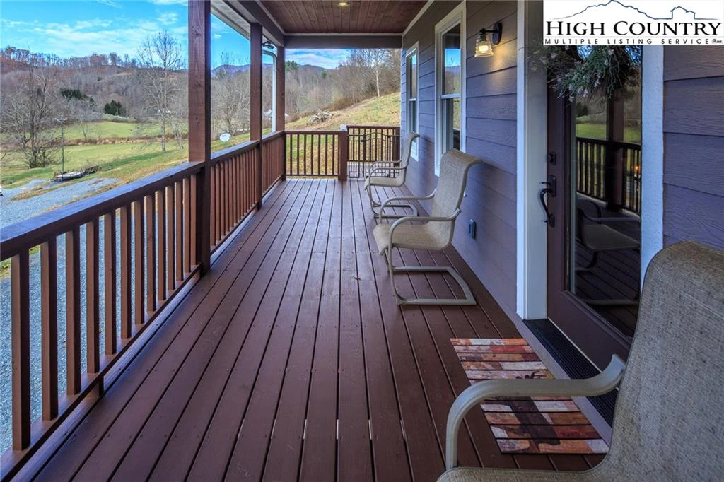 Image number 12 for the current listing