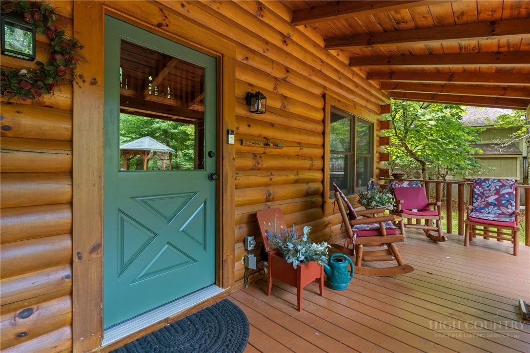Image number 3 for the current listing