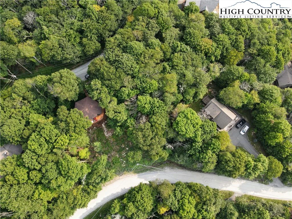 Image number 9 for the current listing