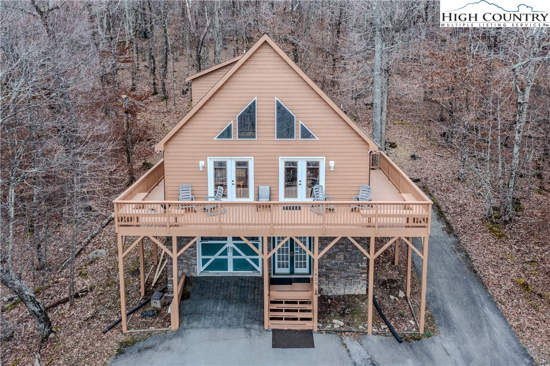 Image number 1 for the current listing