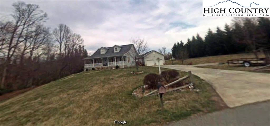 Image number 4 for the current listing