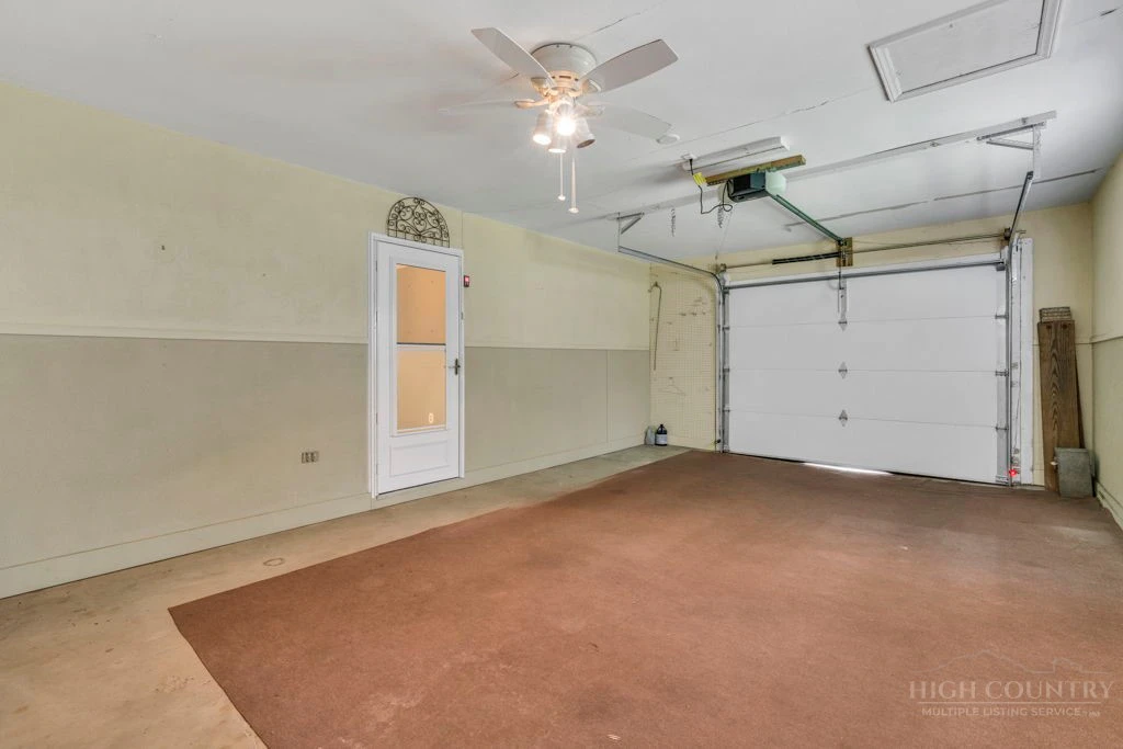 Image number 6 for the current listing