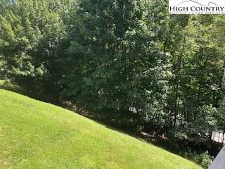 Image number 17 for the current listing