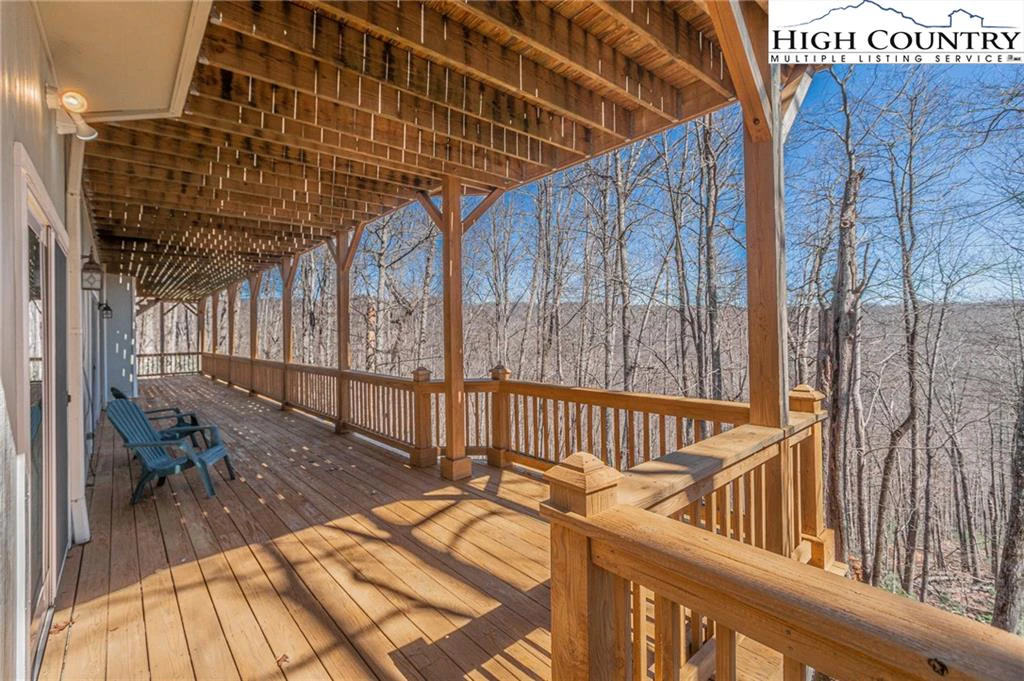 Image number 2 for the current listing