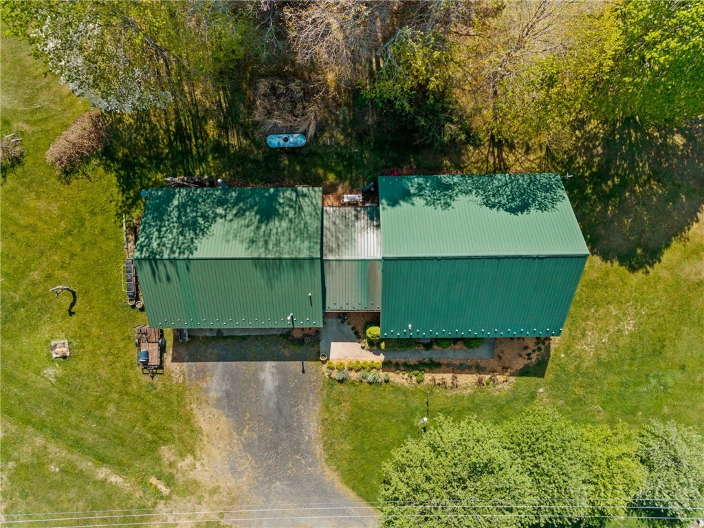 Image number 16 for the current listing
