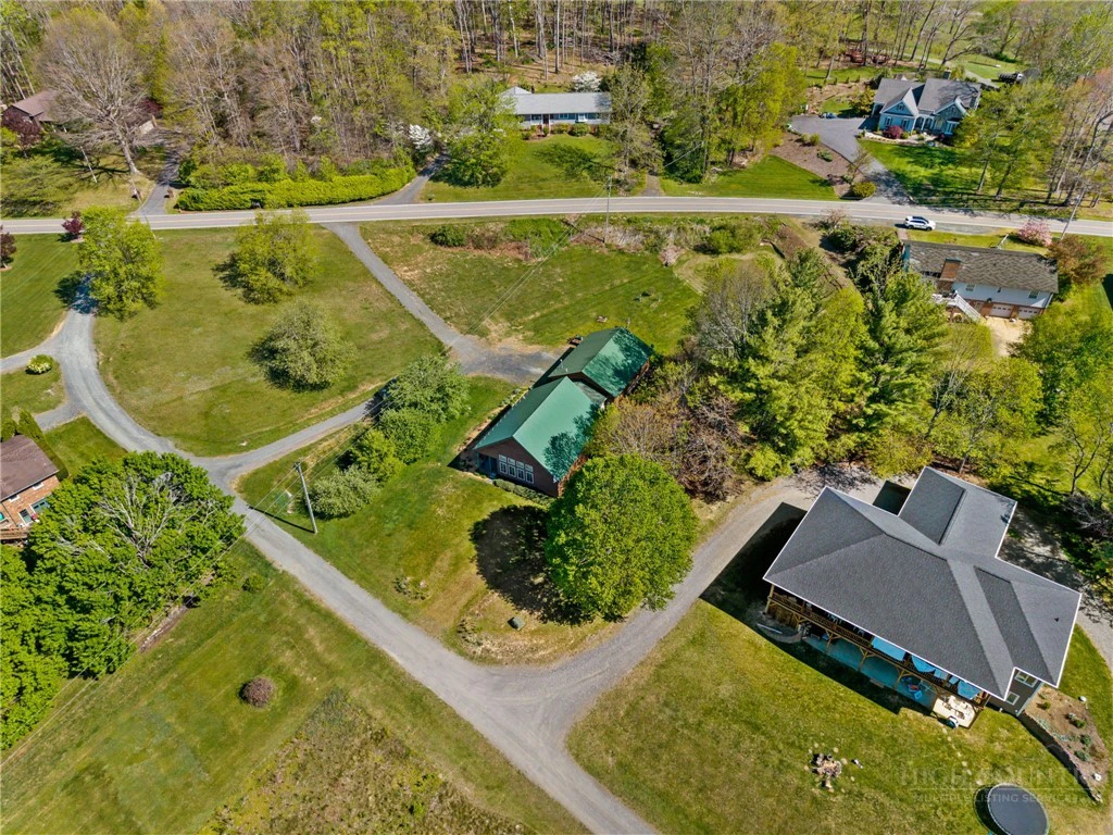 Image number 20 for the current listing