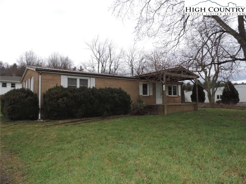 Image number 1 for the current listing