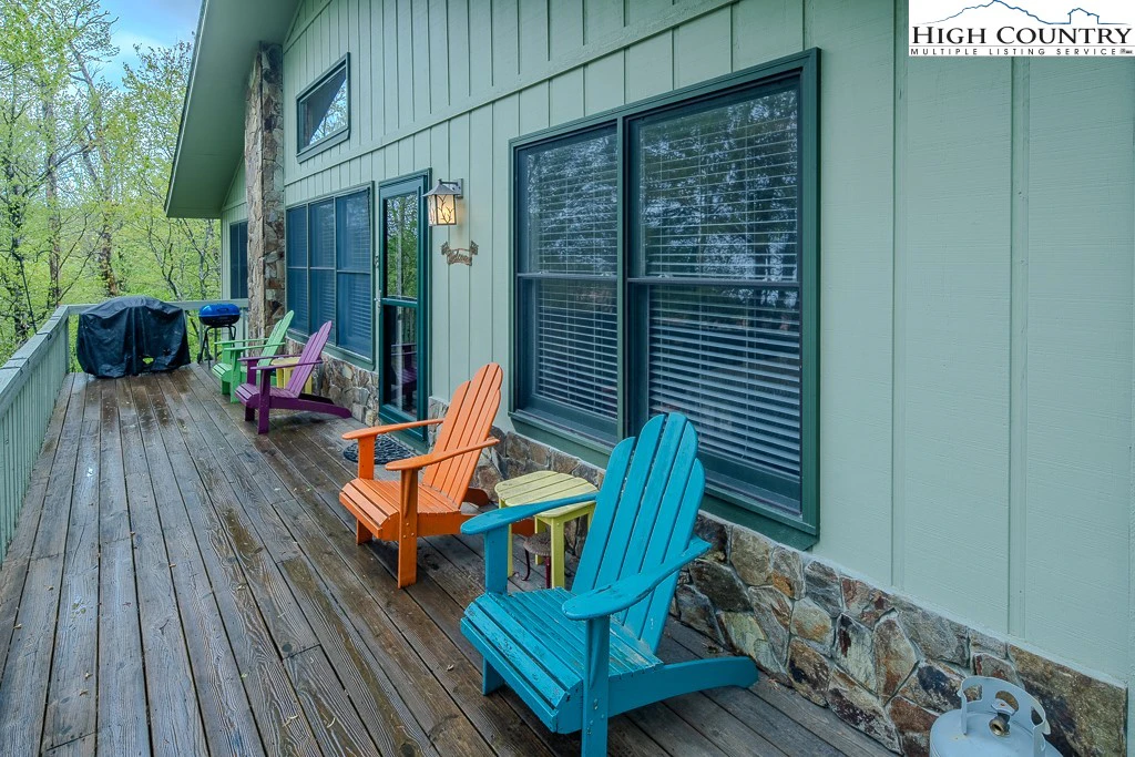 Image number 6 for the current listing
