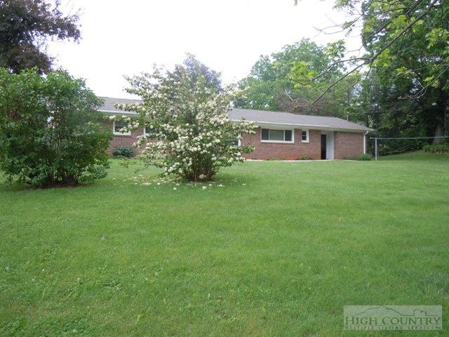 Image number 3 for the current listing