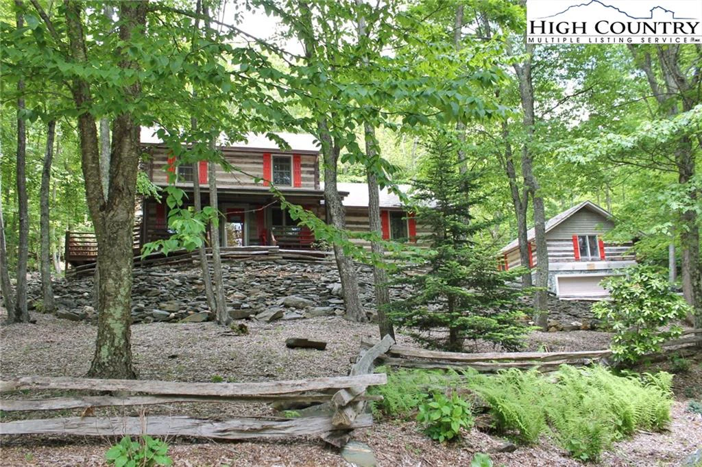 Image number 17 for the current listing