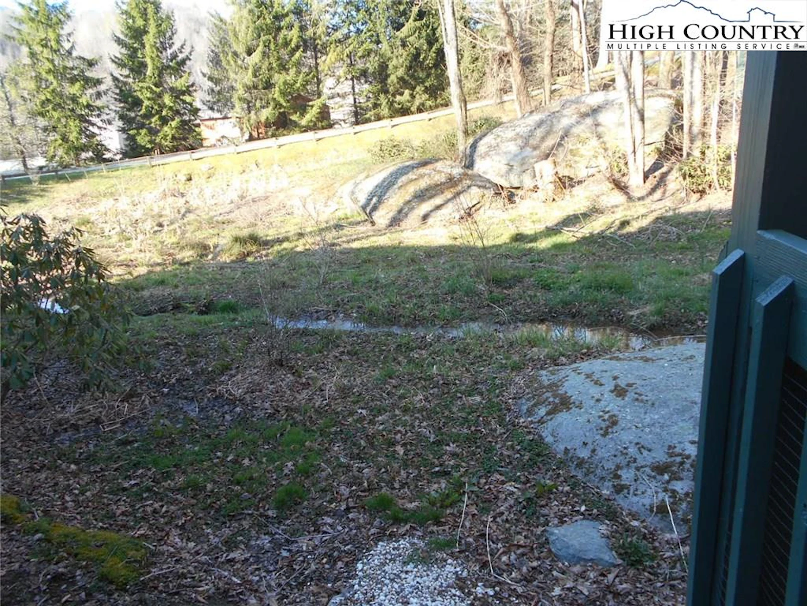 Image number 12 for the current listing