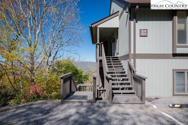 Image number 7 for the current listing