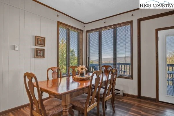 Image number 20 for the current listing