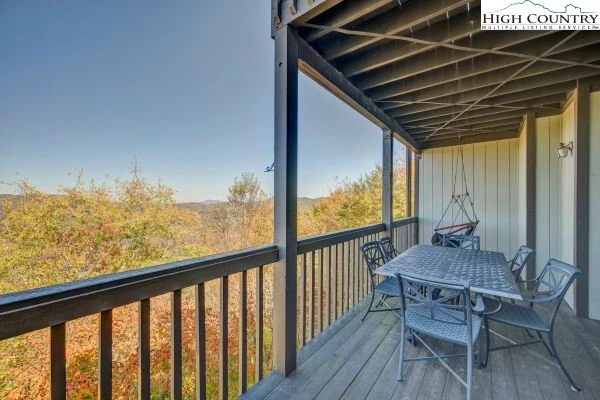 Image number 16 for the current listing