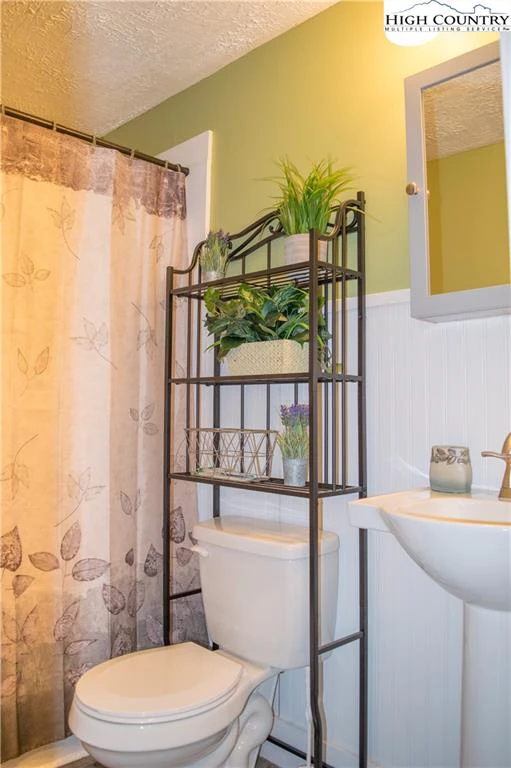 Image number 9 for the current listing