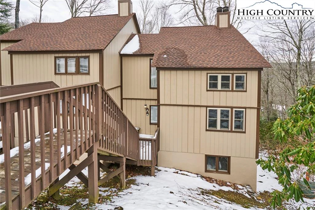 Image number 1 for the current listing