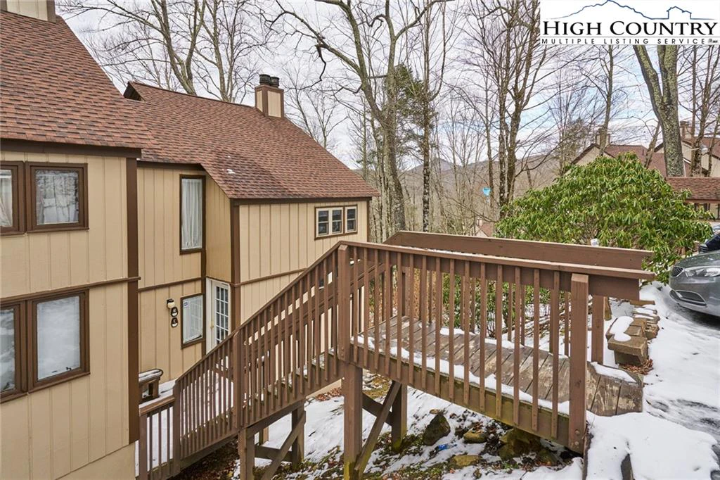 Image number 9 for the current listing