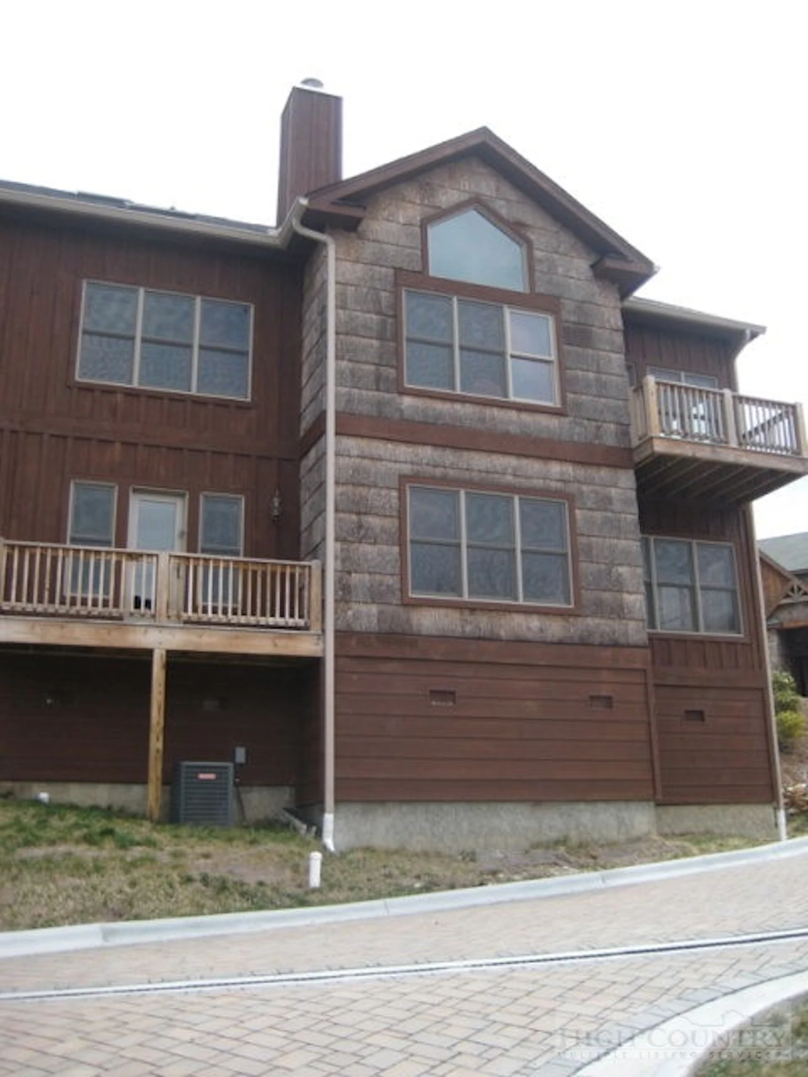 Image number 2 for the current listing