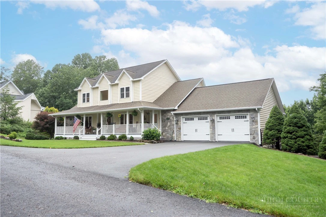 Image number 2 for the current listing