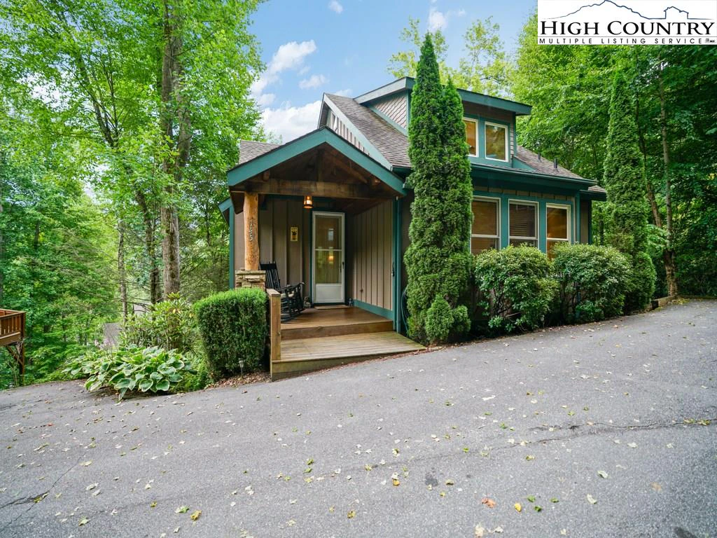 Image number 11 for the current listing
