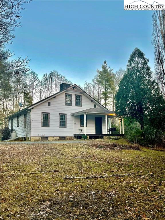 Image number 4 for the current listing