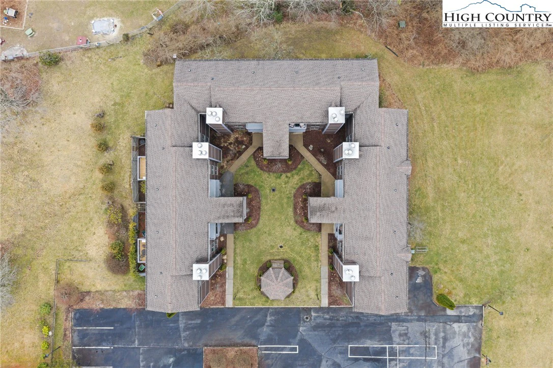 Image number 5 for the current listing