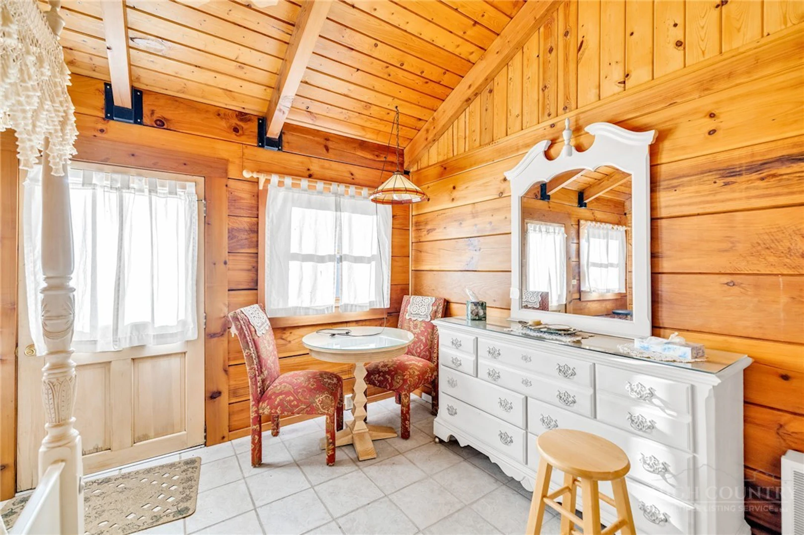 Image number 20 for the current listing