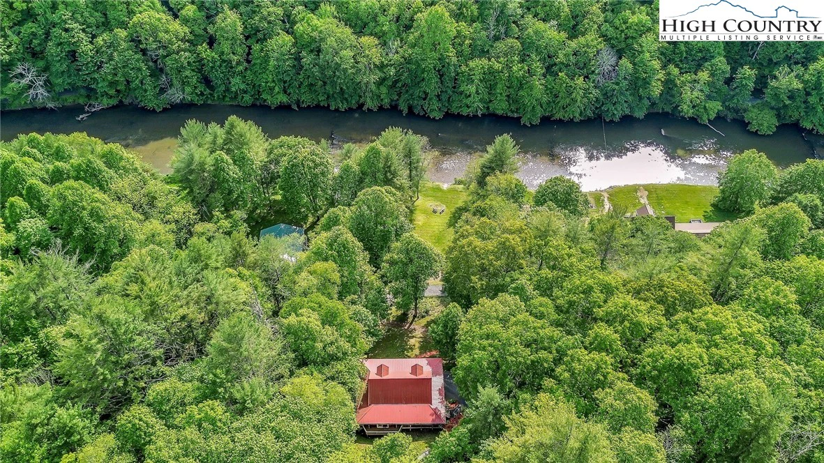Image number 3 for the current listing