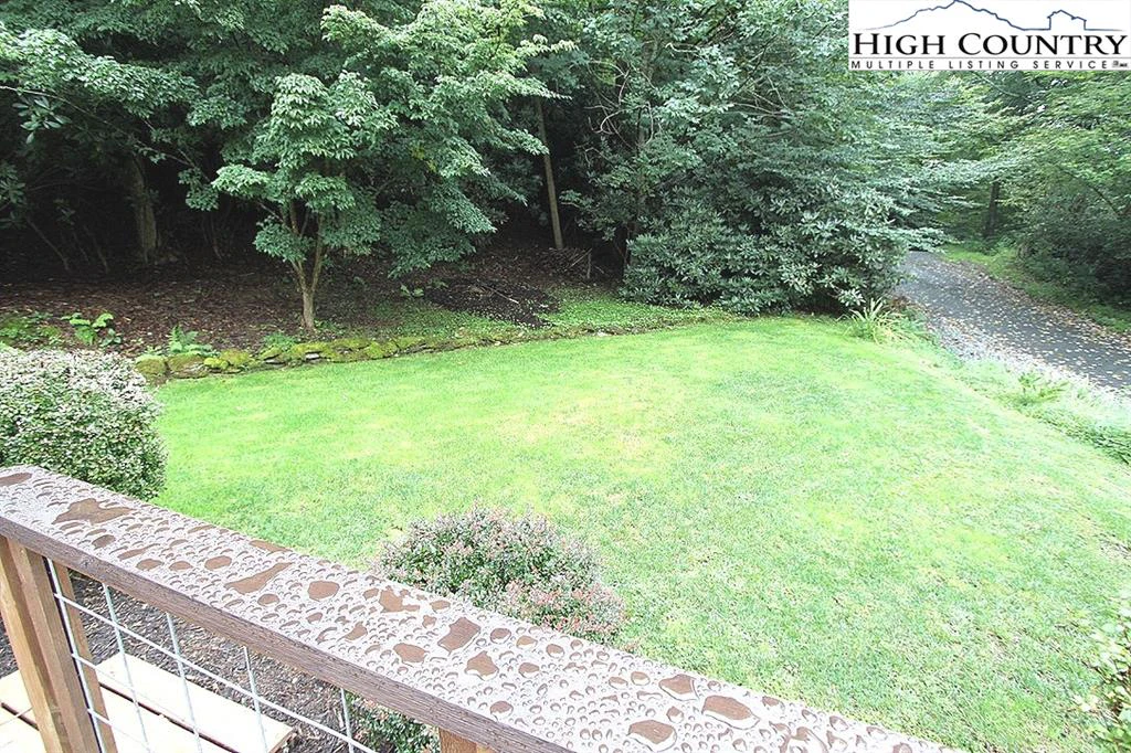 Image number 5 for the current listing