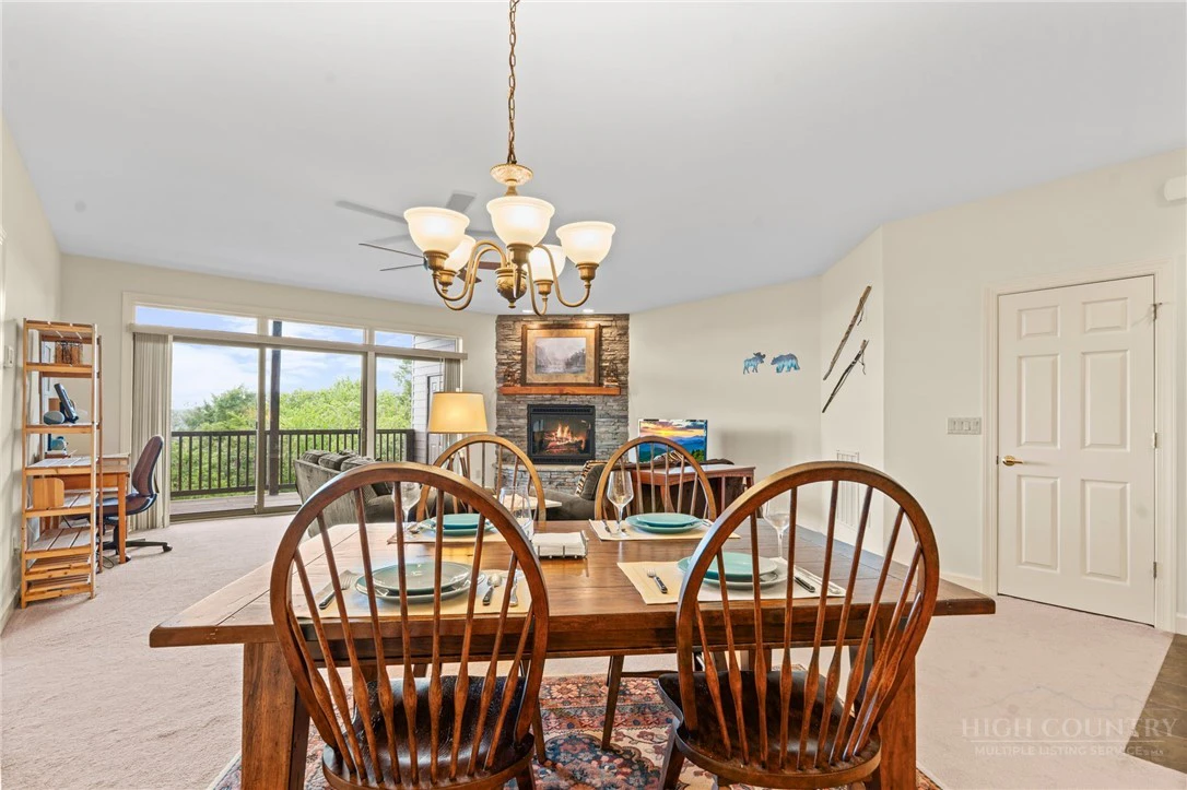 Image number 9 for the current listing