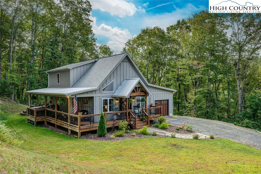Image number 15 for the current listing