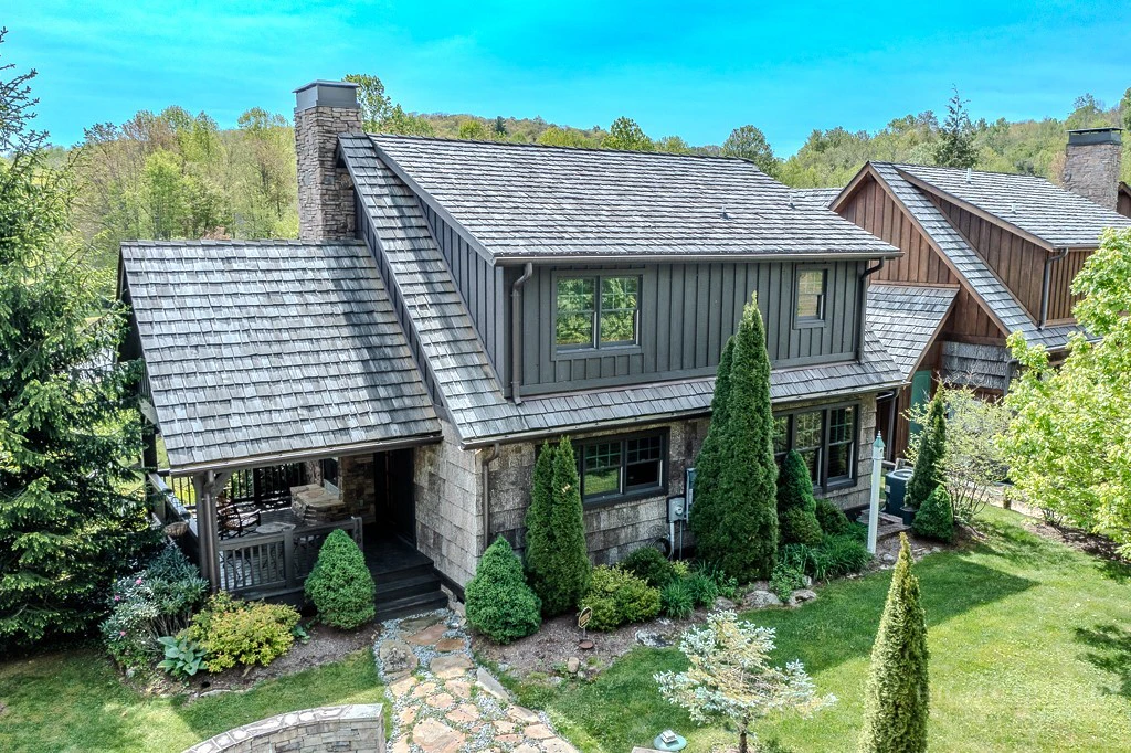 Image number 12 for the current listing