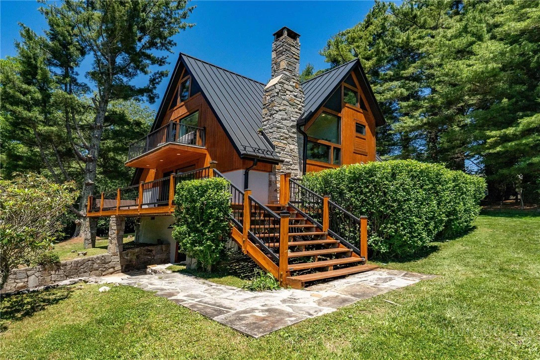 Image number 20 for the current listing
