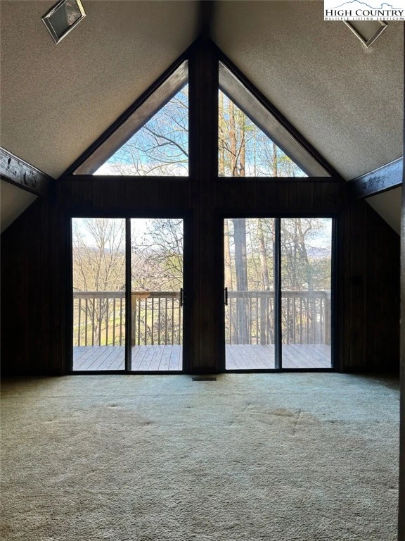 Image number 9 for the current listing
