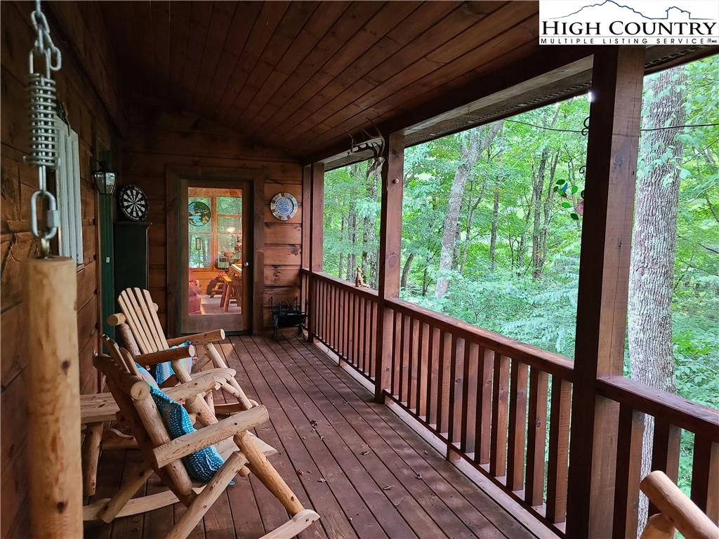 Image number 5 for the current listing