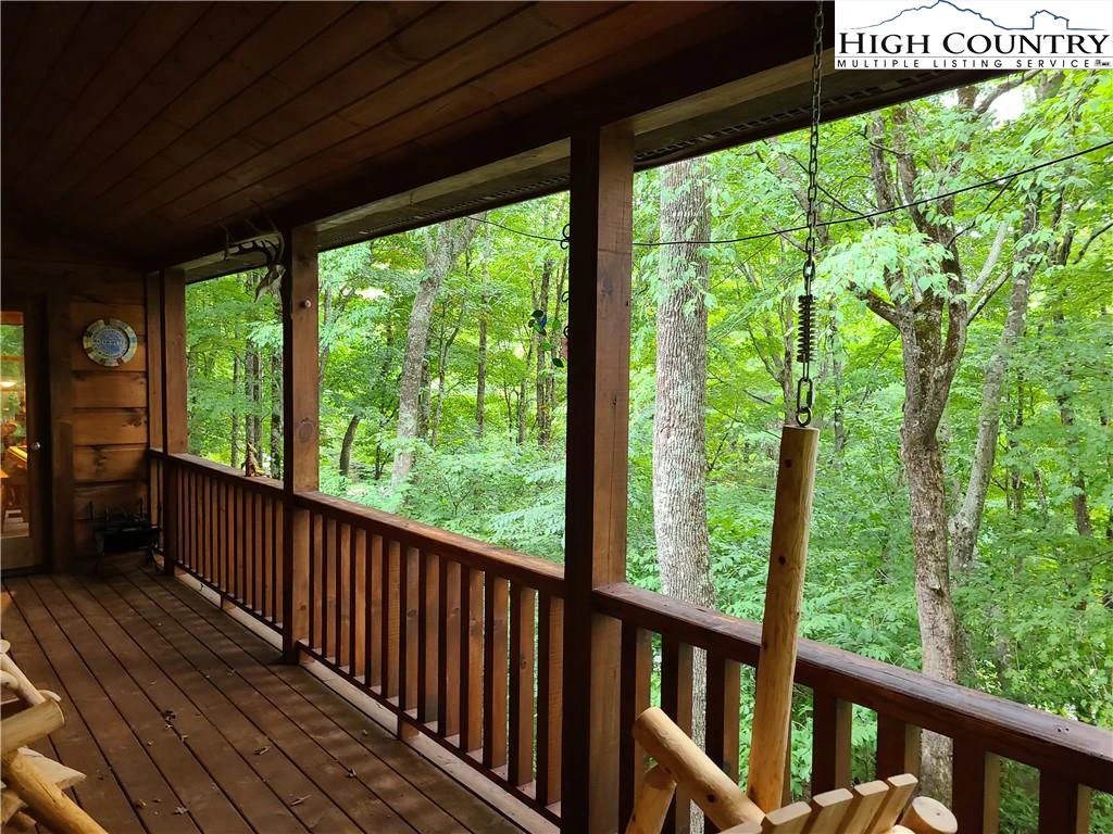 Image number 6 for the current listing