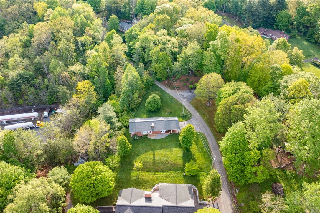 Image number 2 for the current listing