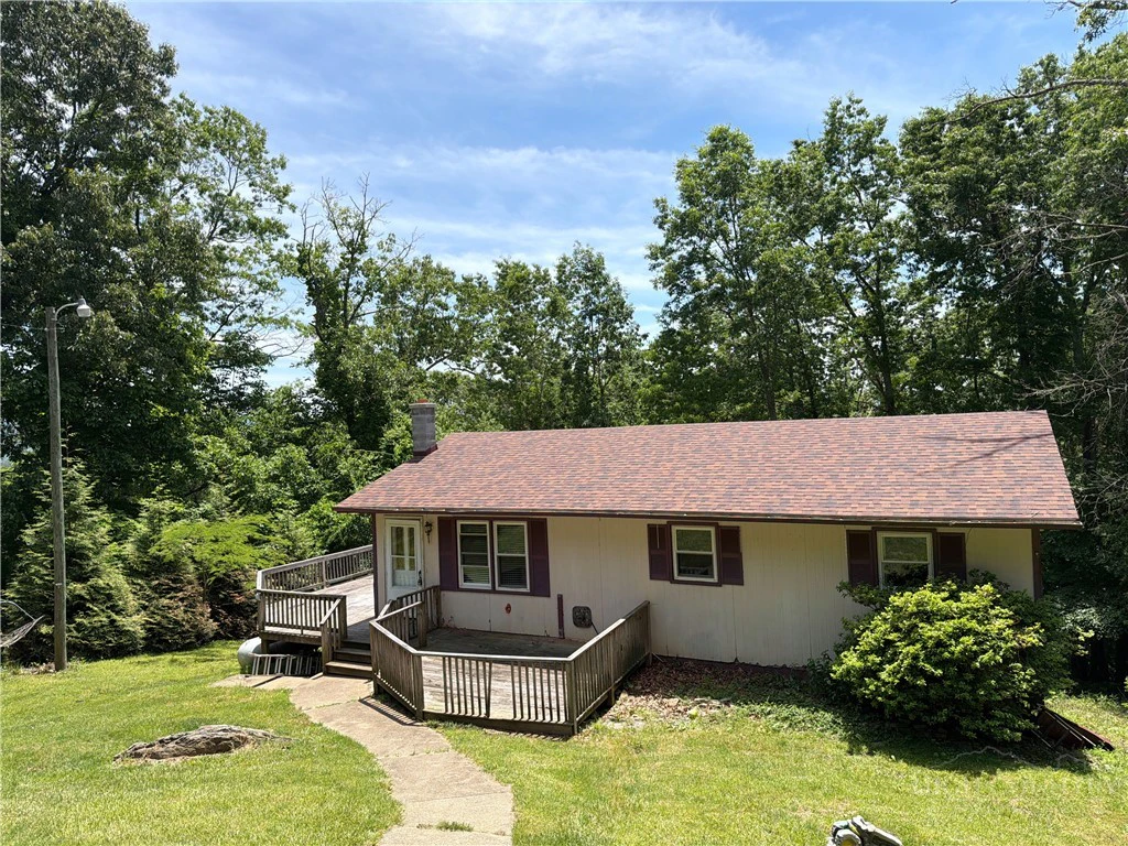 Image number 21 for the current listing