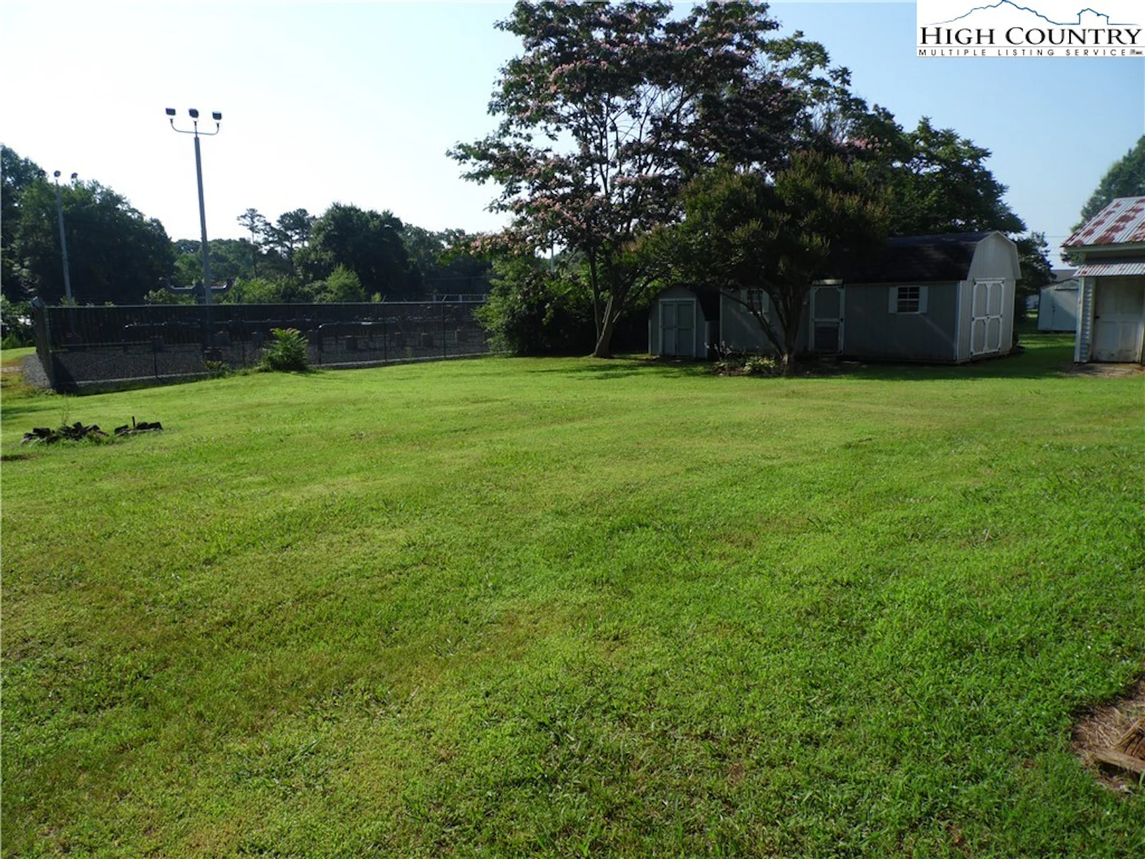 Image number 9 for the current listing