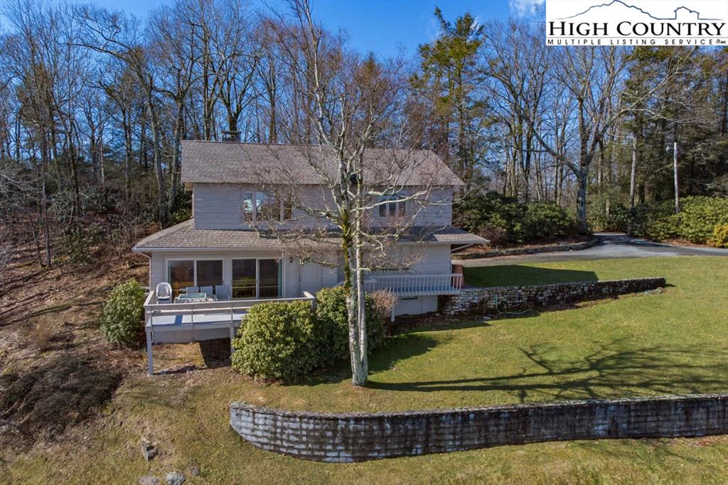 Image number 3 for the current listing