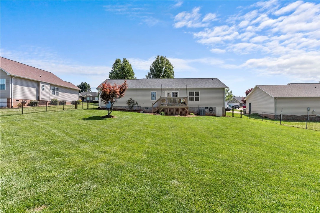 Image number 2 for the current listing