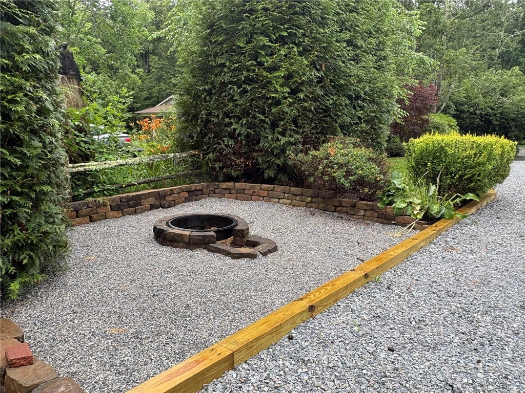 Image number 7 for the current listing