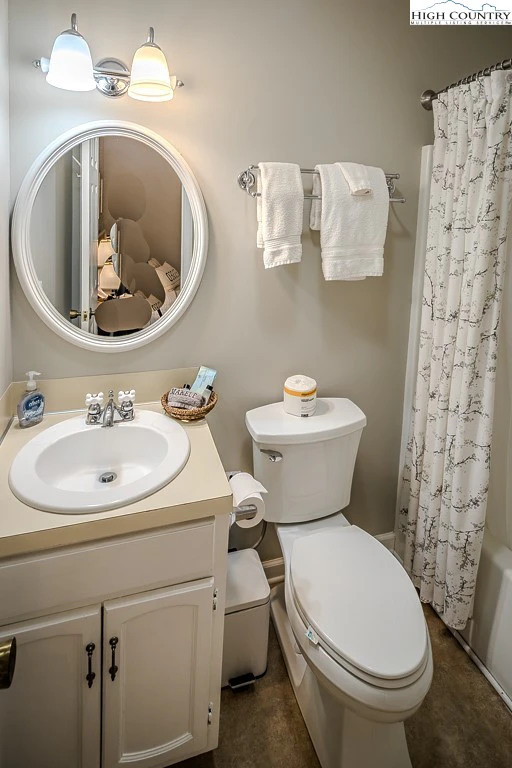 Image number 3 for the current listing