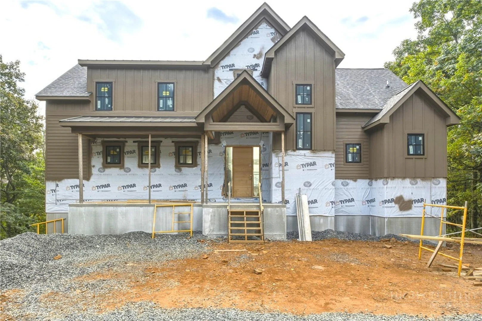 Image number 2 for the current listing
