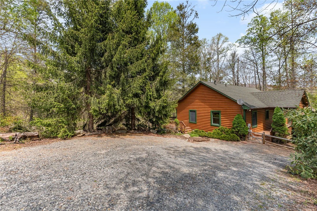 Image number 14 for the current listing